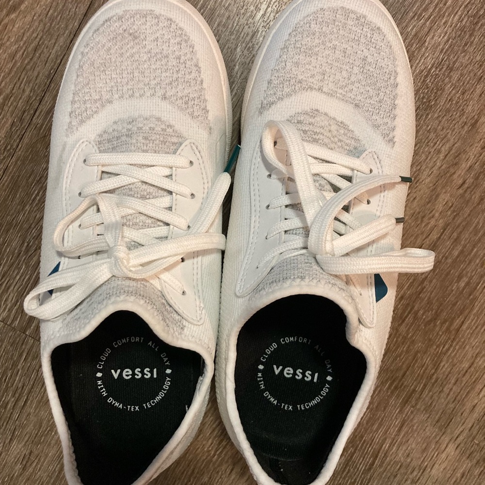 Vessi Weekend Sneakers - Marble White, W9/M8 (waterproof!)